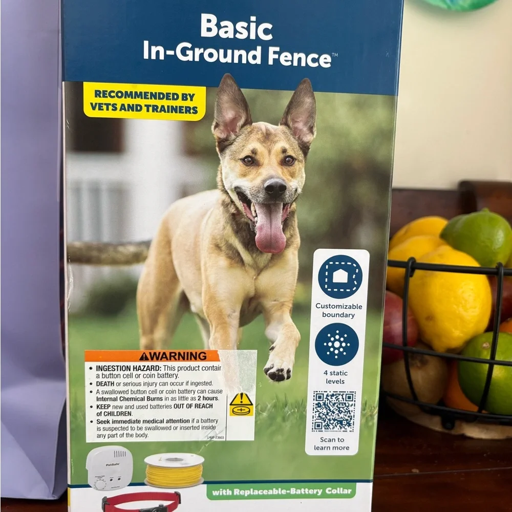 PetSafe Basic In-Ground Fence - Blue and Green Packaging